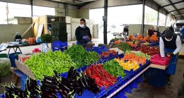 Pazar esnafından ‘sosyal mesafe’