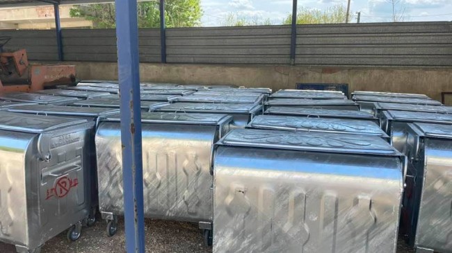 Bakanlıktan Büyükmandıra Belediyesi’ne çöp konteyneri desteği