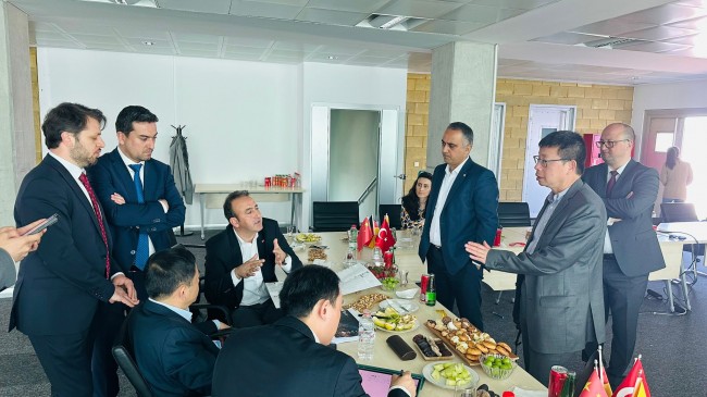 Putzmeister Firması’nda bir sunum gerçekleştirdi