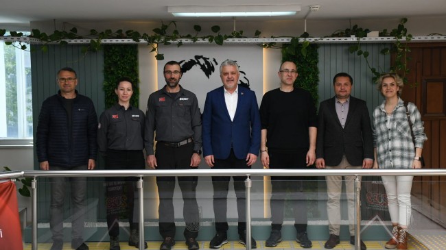 BAKUT başkanıyla bir araya geldi