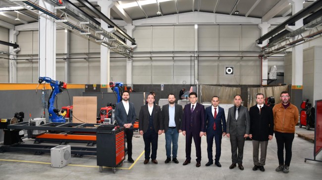 Stajyer ve yeni mezun çalışanlarla bir araya gelindi