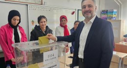 AK Parti Kırklareli Milletvekili Ahmet Gökhan Sarıçam vatandaşlık görevini yerine getirdi