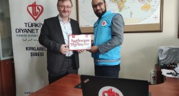 Kurbanlarını Türkiye Diyanet Vakfına bağışladılar