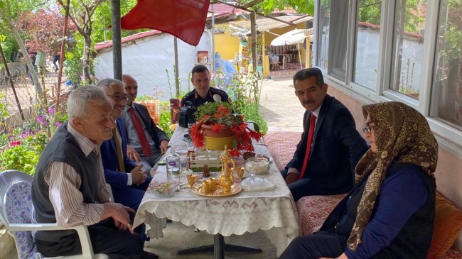 Şehit Ersan Yenici’nin ailesine ziyaret