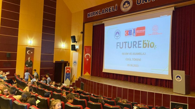 “Haydi, Gelecek İçin Biyobozunur Plastik Kullanalım!”