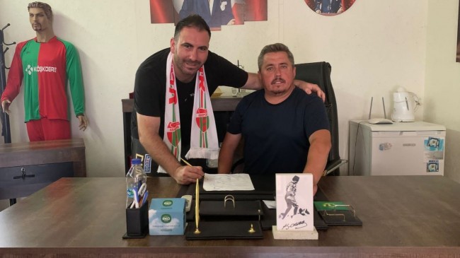 Kaleci Selim Özbek Büyükmandıra Adaspor’da