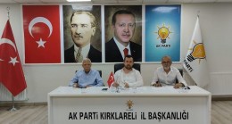 AK Parti İl Yönetim Kurulu toplantısını gerçekleştirdi