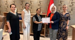 Babaeski Devlet Hastanesi’nde ayın temizlik personeli seçildi