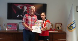 Gerenli başarılı sporcuyu makamında kabul etti