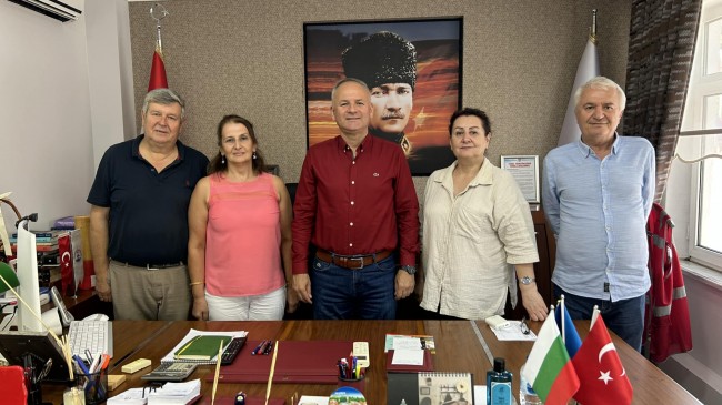 CHP Lüleburgaz İlçe Başkanı ve Yönetiminden Başkan Türker’e ziyaret