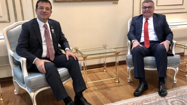 Kesimoğlu, yeniden adaylığını açıklayan İBB Başkanı Ekrem İmamoğlu’na başarılar diledi