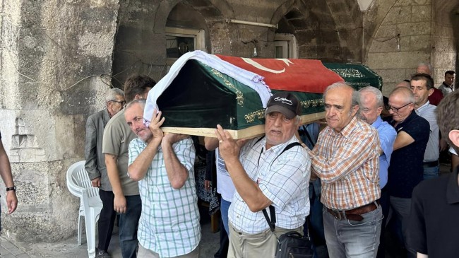 Hüseyin Geyik son yolculuğuna  uğurlandı