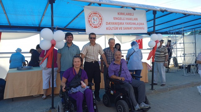 Eli işi standına ziyaret