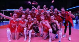 Altıntel; ”A Milli Kadın Voleybol Takımı’mızı kutluyorum”