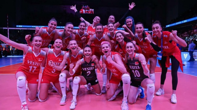 Altıntel; ”A Milli Kadın Voleybol Takımı’mızı kutluyorum”