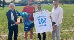 Mavi Beyazlı formayla 200. maç