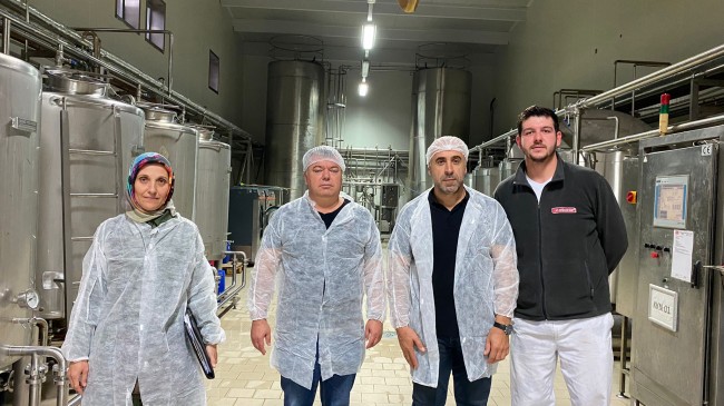 Teknik personellerce kontroller yapılıyor