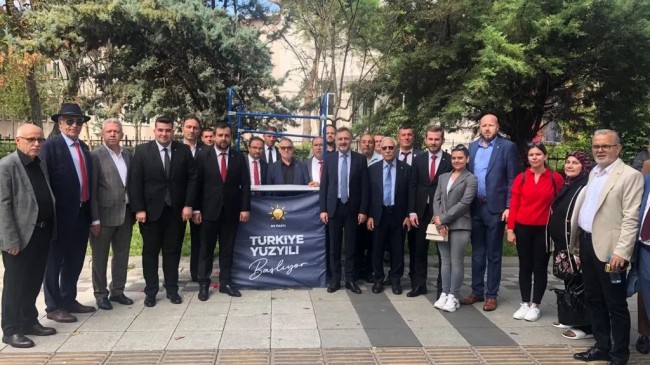 AK gençlikten bayram standı