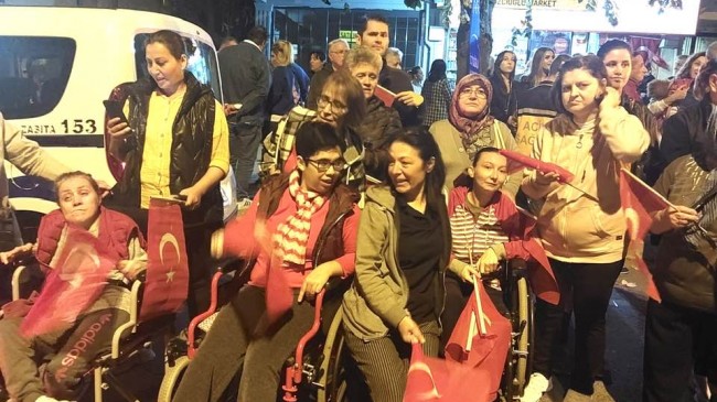 “Bu güzel duyguları bize yaşatan emeği geçen herkese teşekkür ederiz”