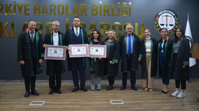 Yemin ederek avukatlığa başladılar