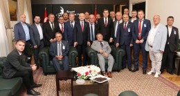 Kılıçdaroğlu’nu ziyaret ettiler