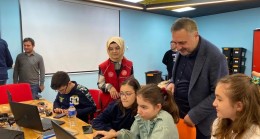 Milletvekili Sarıçam’dan Kırklareli Gençlik Merkezine ziyaret