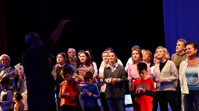 Sanatseverlerle buluştular