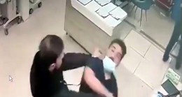 Hasta yakını hemşireyi darbetti; saldırı anı kamerada