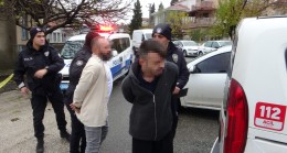 Köpeğe taş atan arkadaşlarına silahla ateş ettiler: 1 ölü, 1 yaralı