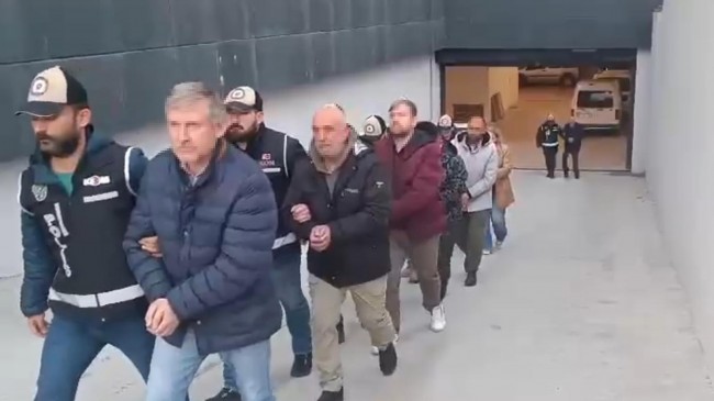 Tekirdağ’da tapuda rüşvet operasyonunda 8 şüpheli adliyede