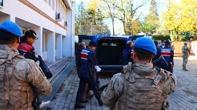 Yunanistan’a kaçarken yakalanan 10 şüpheli tutuklandı
