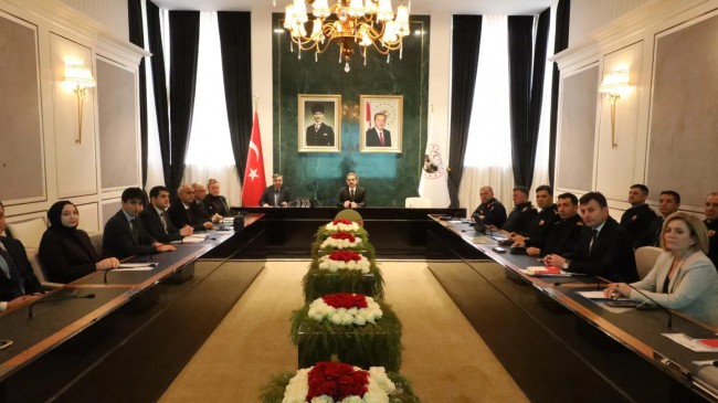 Vali Ekici Başkanlığında Seçim Güvenliği Toplantısı Gerçekleştirildi