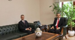 KIRKLARELİ VALİSİ BİROL EKİCİ, BABAESKİ KAYMAKAMI TAMER ORHAN’I VALİLİK MAKAMINDA KABUL ETTİ