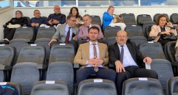 MEZUNİYET TÖRENİ’NDE GENÇLERİN SEVİNCİNE ORTAK OLDU