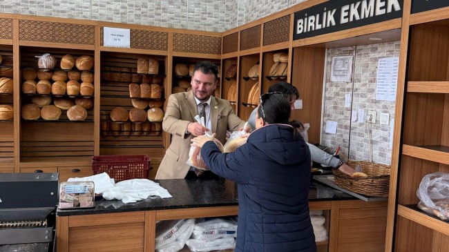 Başkan Yayla, Esnaf ve Vatandaşlarla Bir Araya Geldi