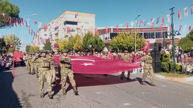BABAESKİ’DE CUMHURİYET COŞKUSU!
